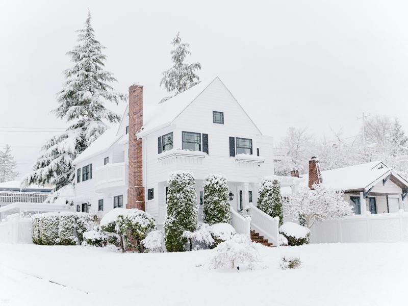 Preparing your home in Bellevue, WA for winter
