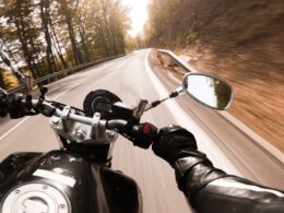 How to obtain motorcycle insurance and a motorcycle license in Bellevue, WA