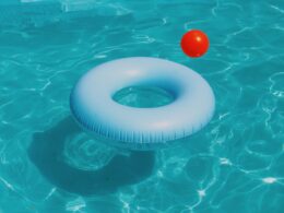 Insurance for your swimming pool in Bellevue, WA